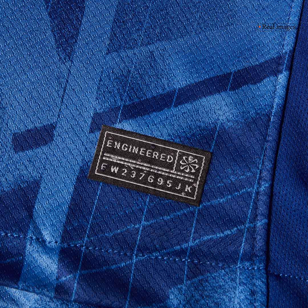 Chelsea Thuisset 2025/26